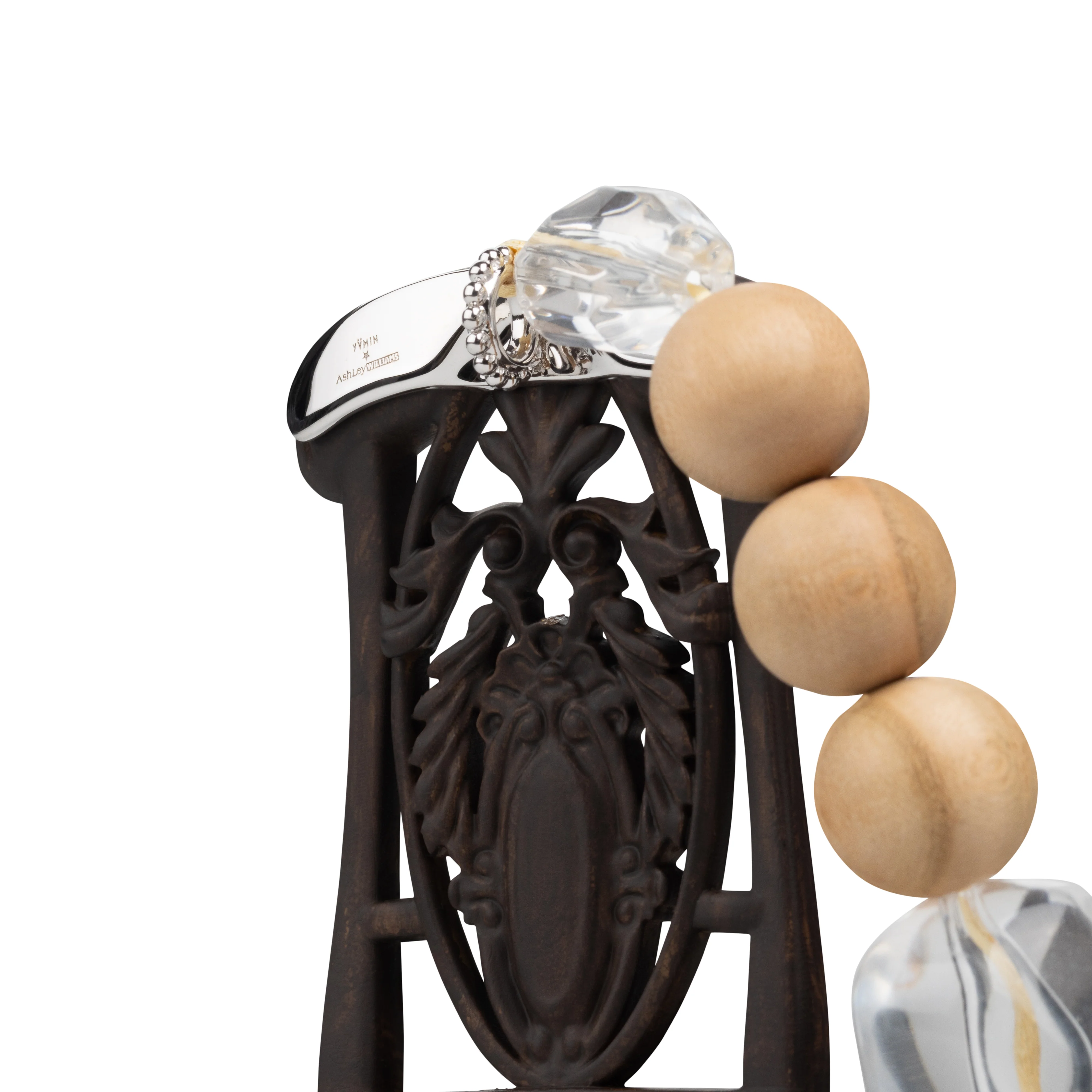 ASHLEY WILLIAMS X YVMIN CHAIR NECKLACE - Image 4