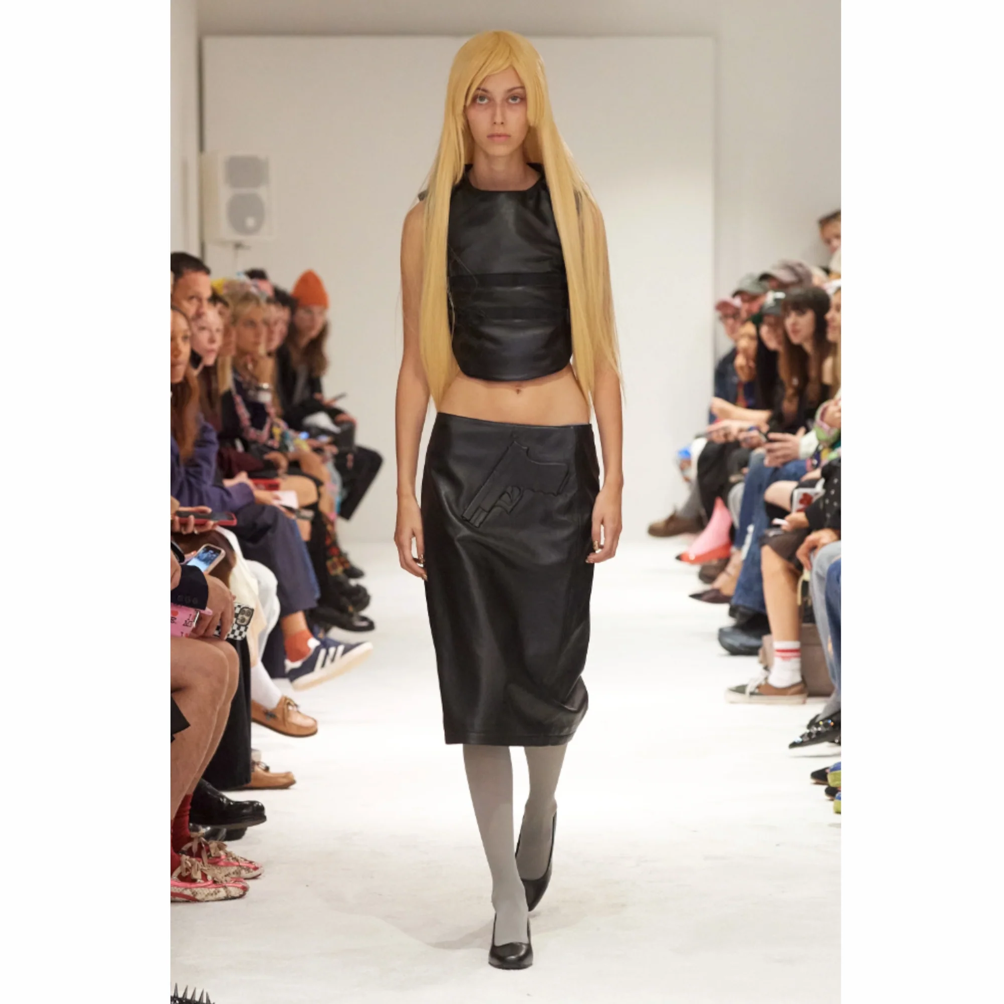 EMBOSSED PROTECTION SKIRT - Image 2